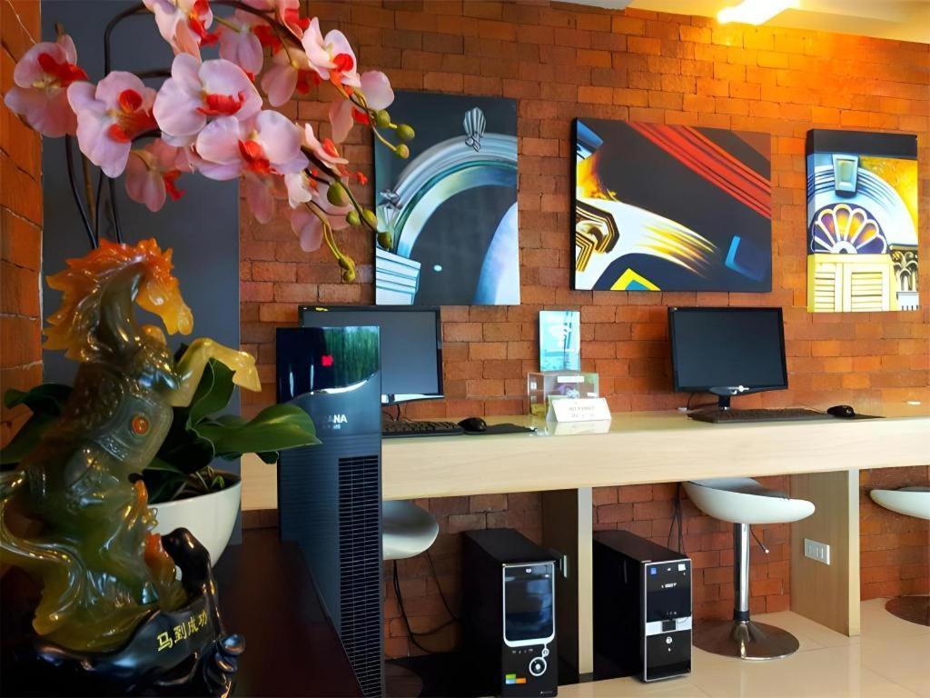 Chinotel Phuket Luaran gambar