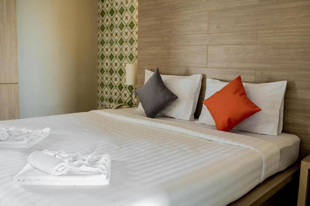 Chinotel Phuket Luaran gambar