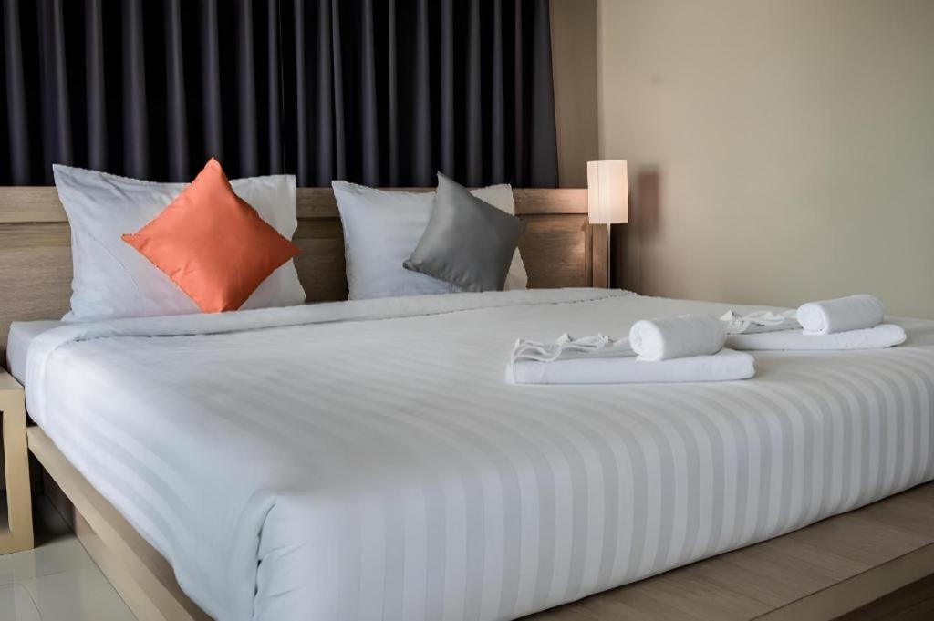 Chinotel Phuket Luaran gambar