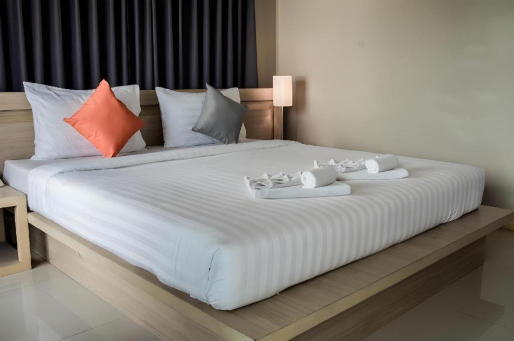 Chinotel Phuket Luaran gambar