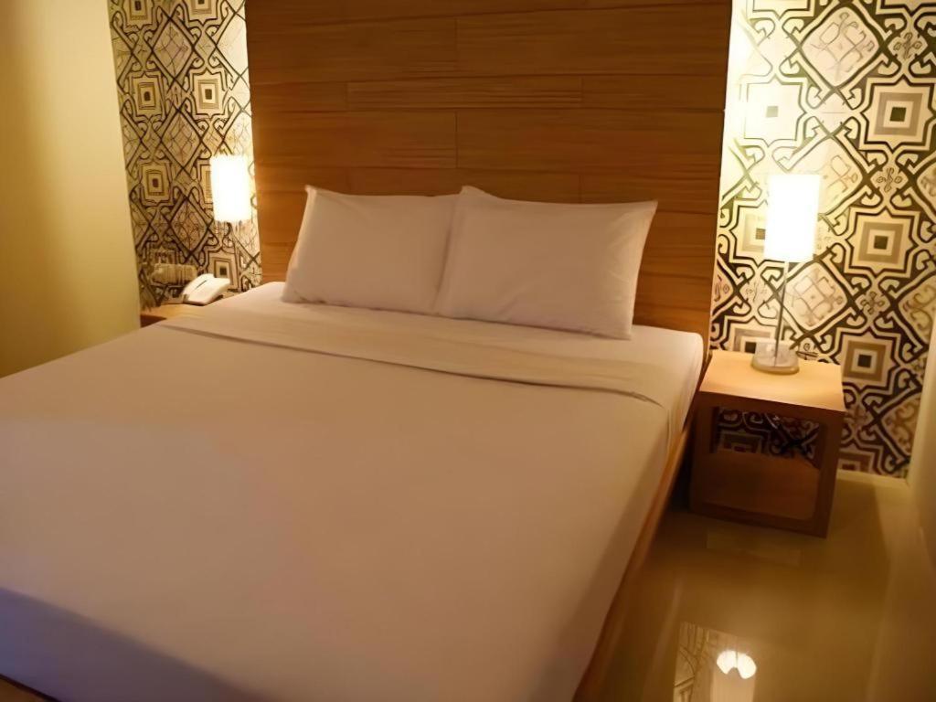 Chinotel Phuket Luaran gambar