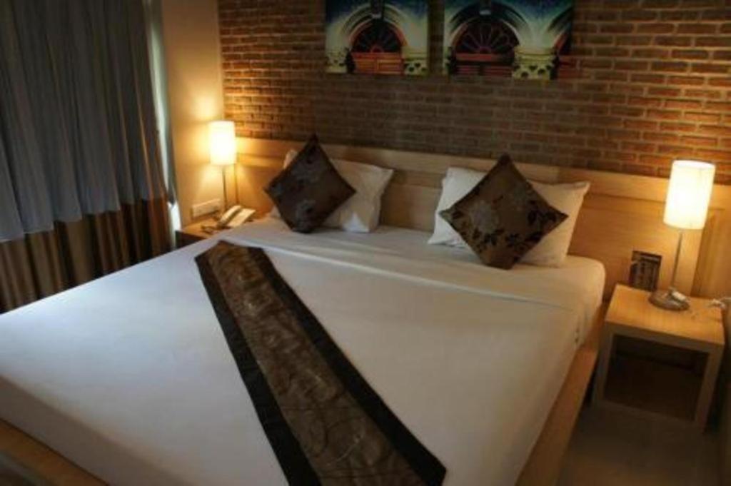 Chinotel Phuket Luaran gambar
